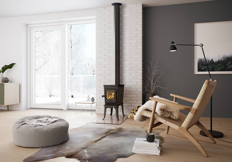 poele a bois norvegien en fonte noir le jotul F602 pour chauffer 100 m2 a pignans dans le var 